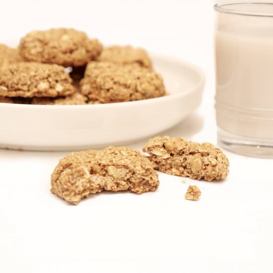 Walnut Oatmeal Cookies