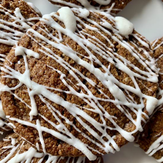 Vegan Gingersnap Cookies