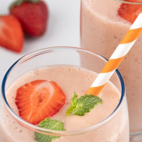A Strawberry Banana Smoothie Recipe