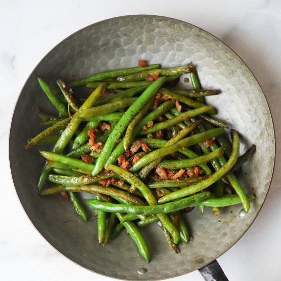 Balsamic Green Beans with Bacon
