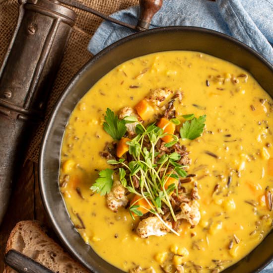 Curried Cauliflower Wild Rice Soup