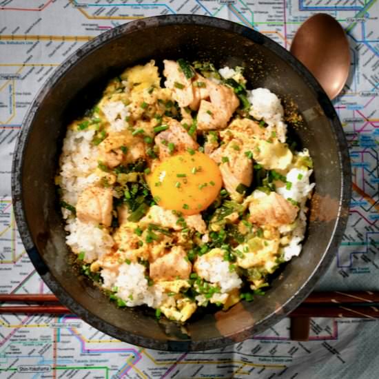 Tanindon – Salmon and egg donburi