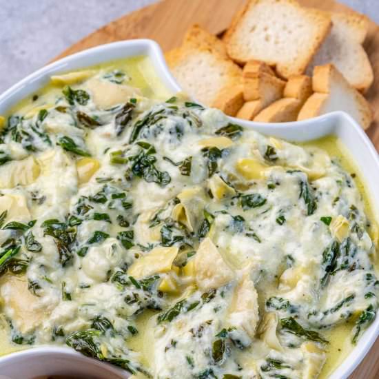 CROCKPOT SPINACH ARTICHOKE DIP