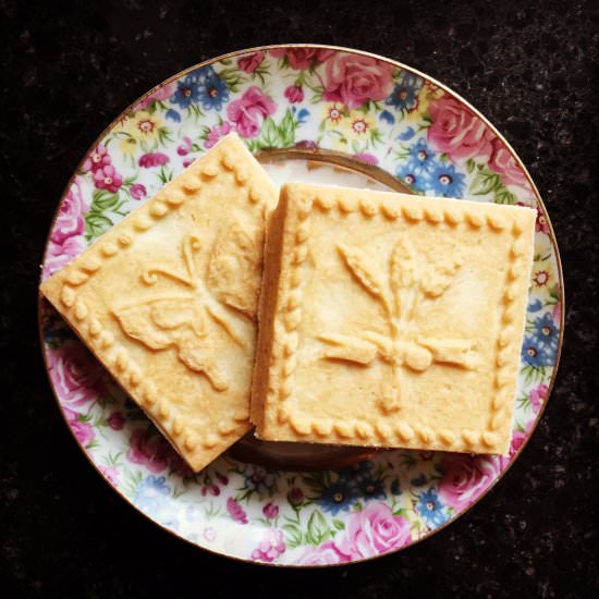Silky Shortbread Cookies