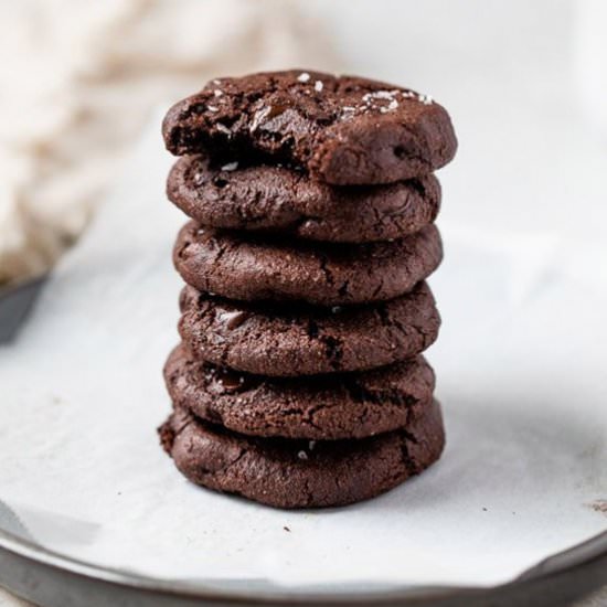 Flourless Crinkle Brownie Cookies