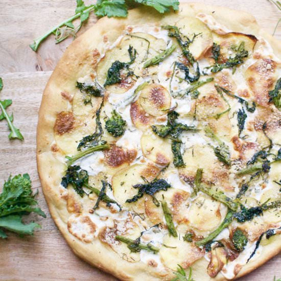 broccoli rabe & potato pizza