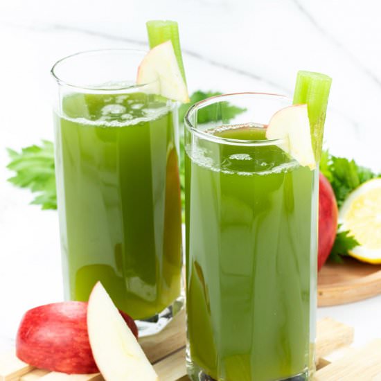 Sweet Tangy Apple Celery Juice