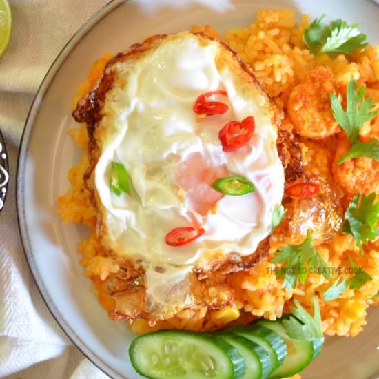 THAI STYLE RED CURRY FRIED RICE