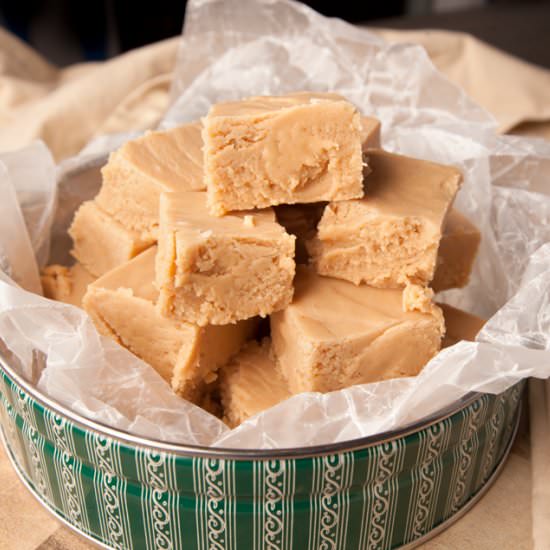 Mom’s Creamy Peanut Butter Fudge