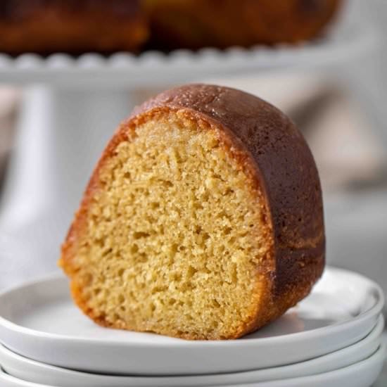 Crack cake bundt cake