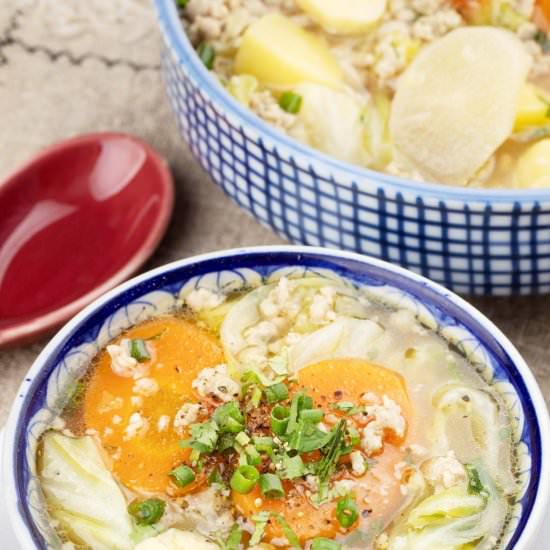 Healthy Asian Cabbage Soup Recipe