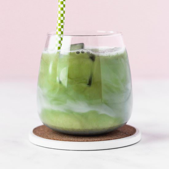 iced vanilla matcha latte