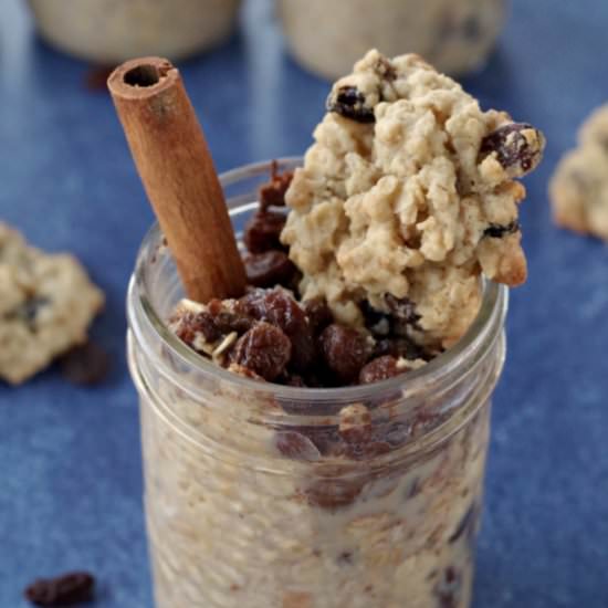 Raisin Cookie Overnight Oats