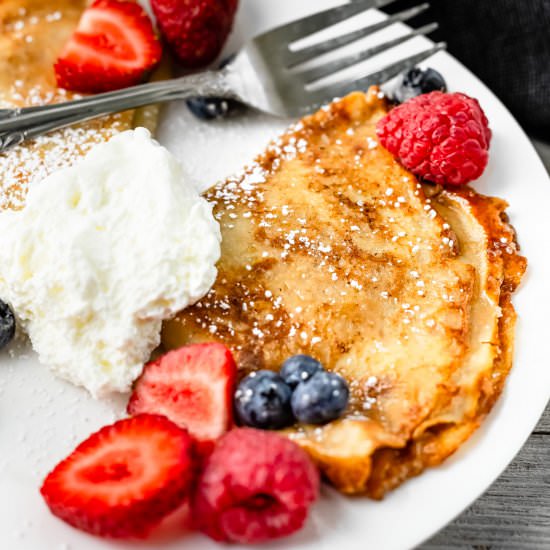 Caramelized Dulce de Leche Crepes