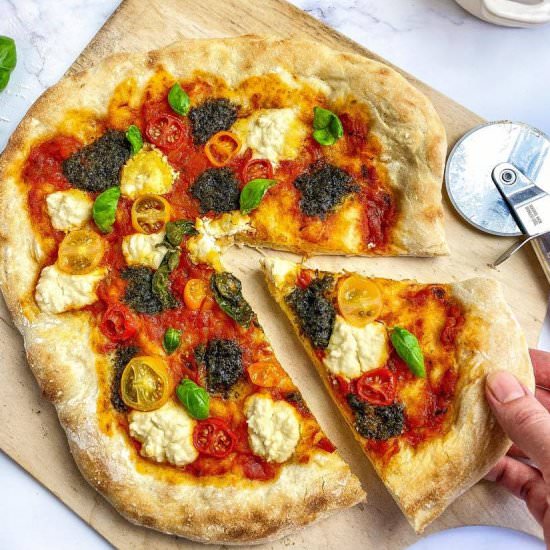 Vegan Pesto Pizza
