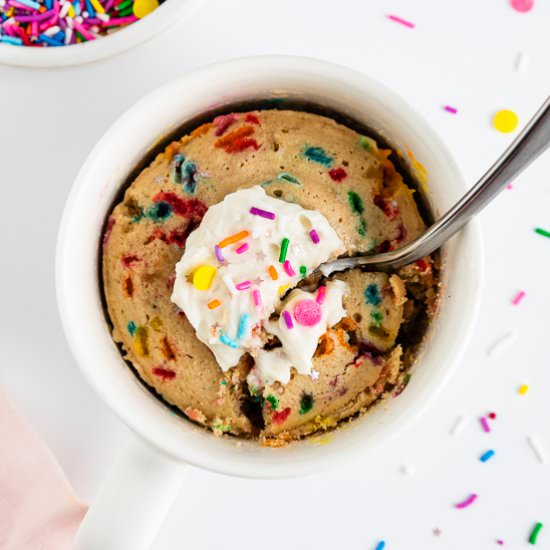 Funfetti Mug Cake (Vegan & GF)