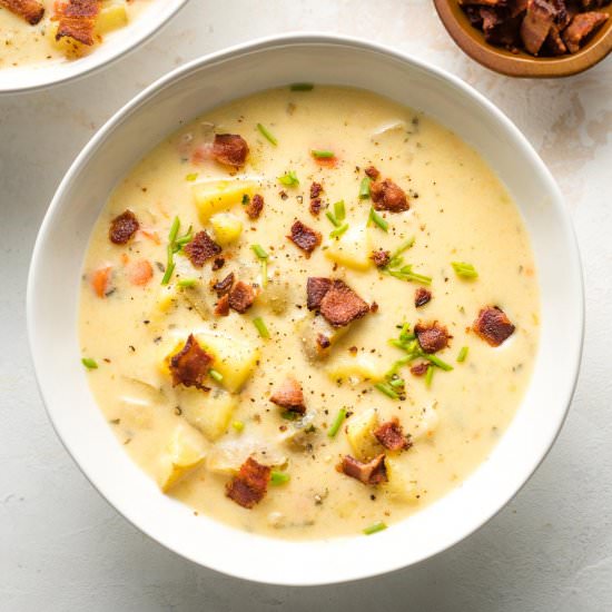 Instant Pot Potato Cheddar Chowder