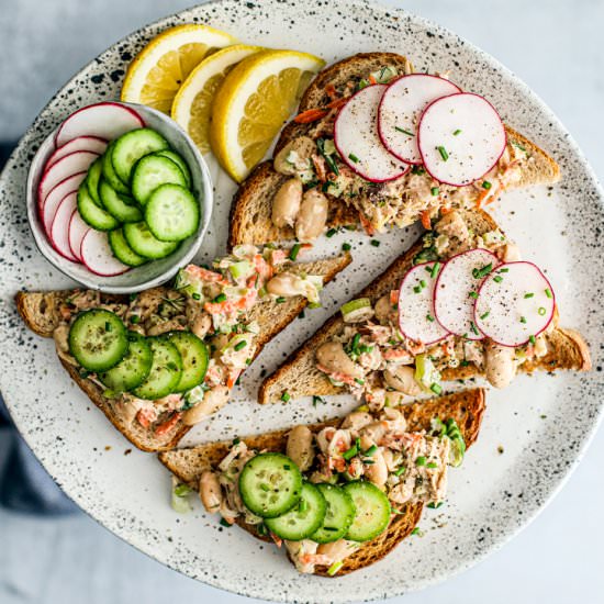 lemon mackerel + white bean salad