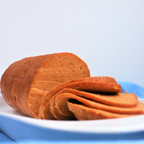 Tomato Garlic Vegan Sandwich “Meat”