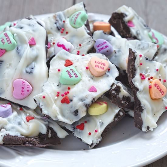 Oreo Cookie Bark Valentine’s Day