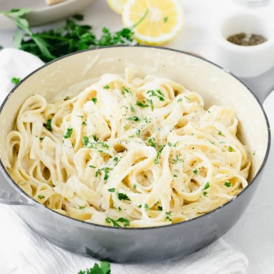 My Favorite Fettuccine Alfredo Sauc