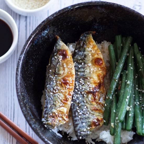 Grilled Mackerel Rice Bowl