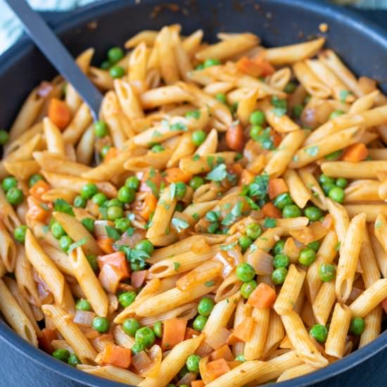 Easy Curry Pasta
