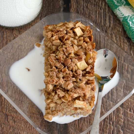 Apple Maple Baked Oatmeal