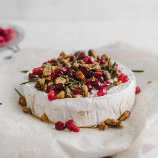 Baked Brie with Pistachios