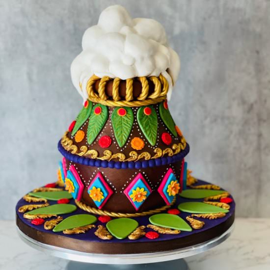 A traditional earthen pot CAKE!