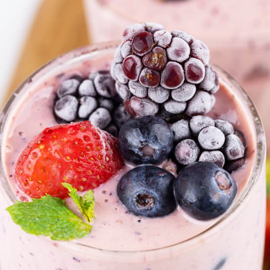 Frozen Fruit Smoothie Recipe