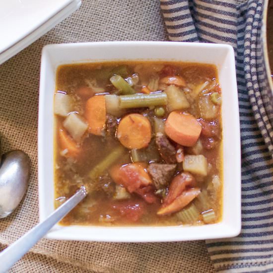low-carb beefy vegetable soup
