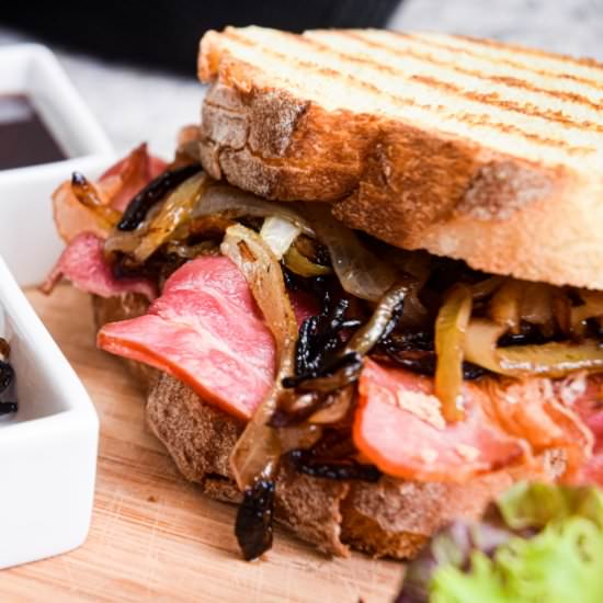 Bacon Butty