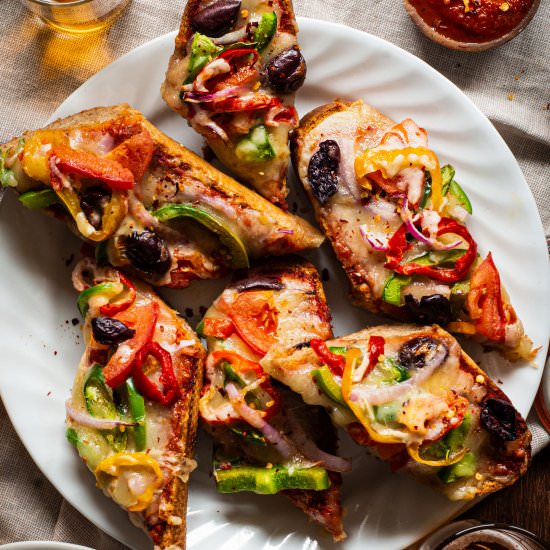Veggie Deluxe Baguette Pizza