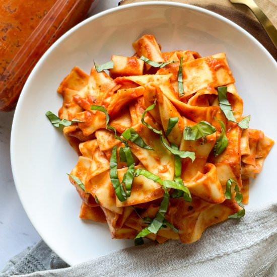 Vegan Tomato Cream Sauce