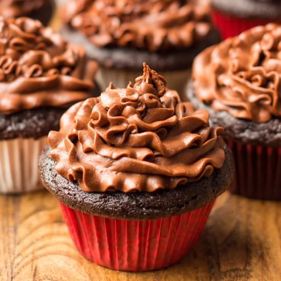 Vegan Chocolate Cupcakes