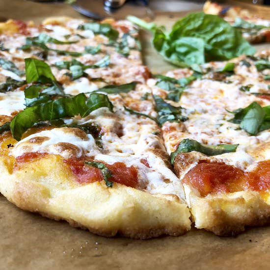 the best gluten-free pizza crust