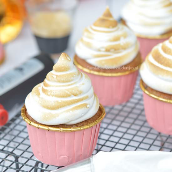 Italian meringue frosting