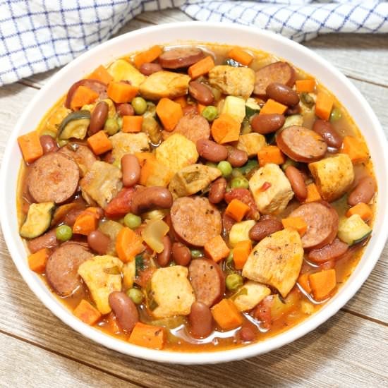 Kielbasa Chicken and Bean Stew