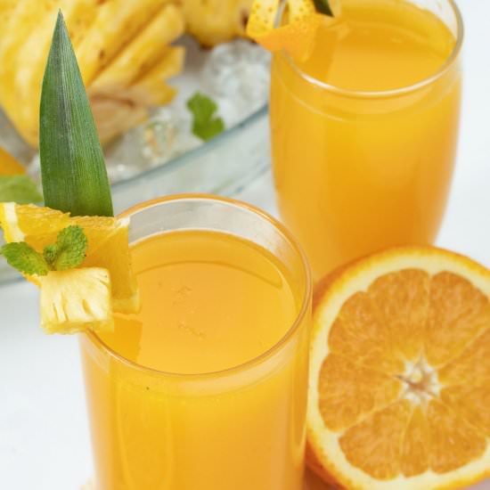 Healthy Orange Pineapple Juice