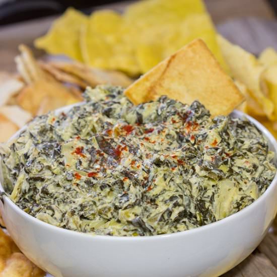 Slow Cooker Spinach Artichoke Dip
