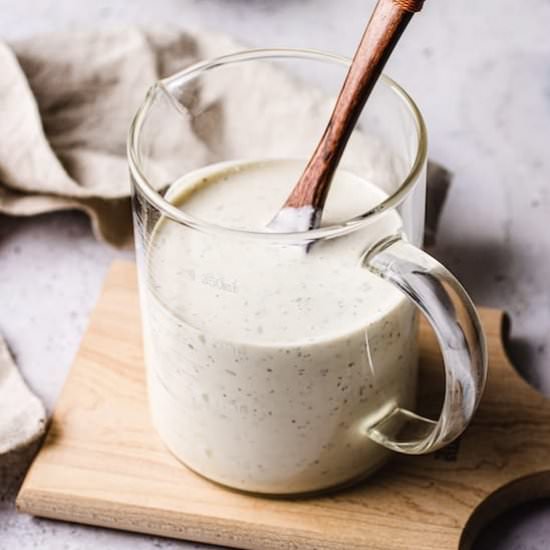 Whole30 Ranch Yogurt Dressing