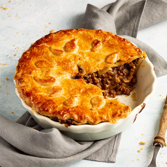 Vegetarian Mince & Onion Pie