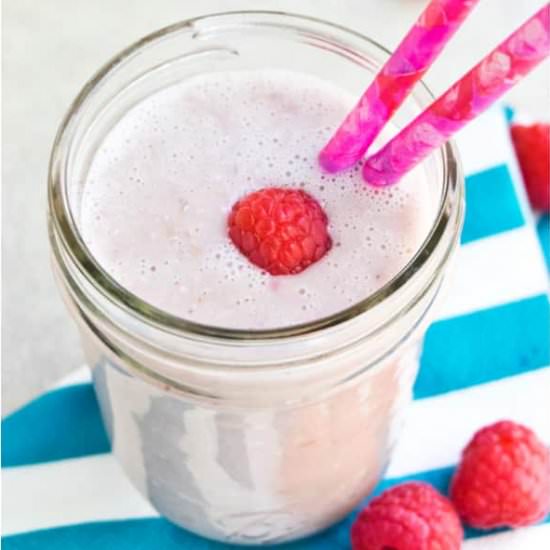 Banana Raspberry Smoothie