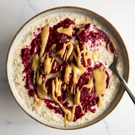 PB&J Overnight Oats