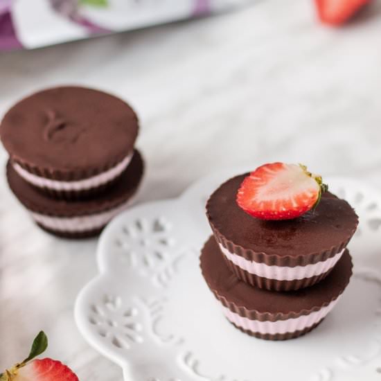 Açaí Coconut Cream Chocolate Cups