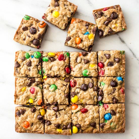 Chocolate Chip Oatmeal Cookie Bars