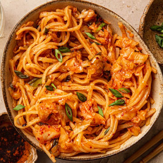 Kimchi with Noodles Stir Fry