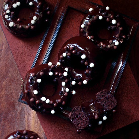 Triple chocolate baked donuts
