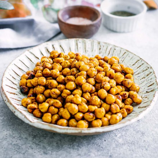 Sweet and Spicy Roasted Chickpeas